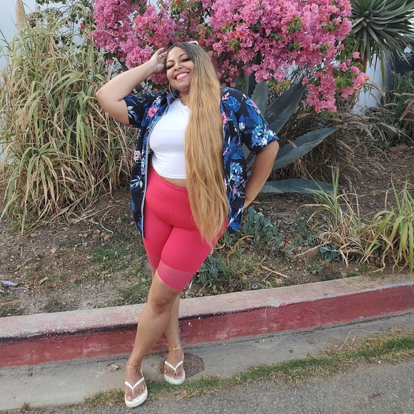 Meet your Posher, Dàna - Picture 4 of 5